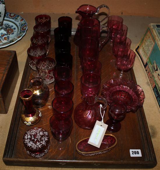 Quantity of cranberry glass(-)